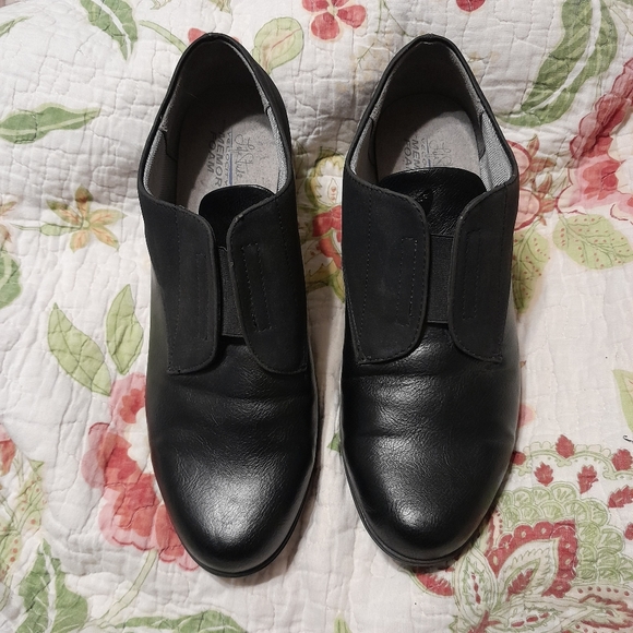 Life Stride Shoes - 🌺 Support Life Stride shoes